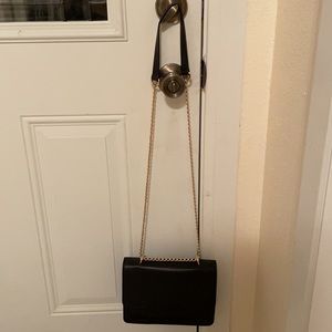 Forever 21 purse with chain for shoulder straps